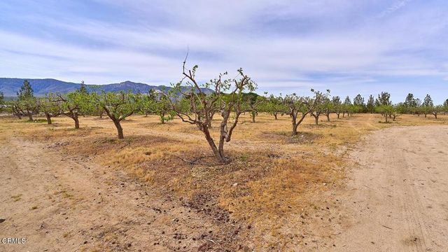 9494 Baker Road, Lucerne Valley, CA 92356