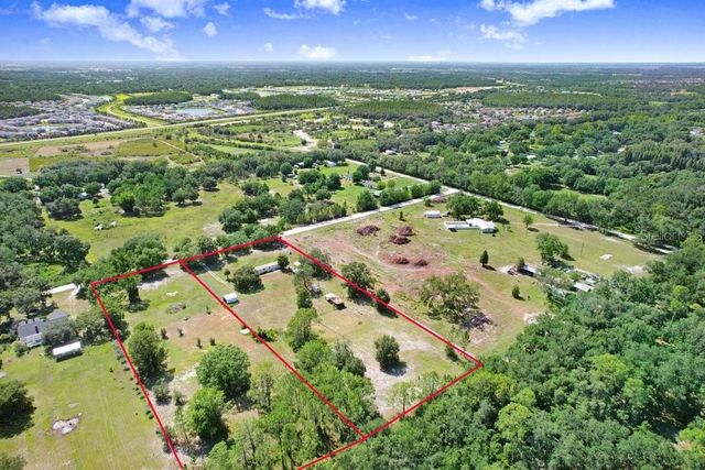 3320 TINA MARIE DRIVE, Wesley Chapel, FL 33543