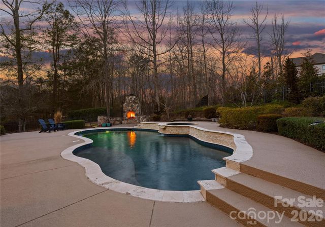 9200 Unbridle Lane, Waxhaw, NC 28173