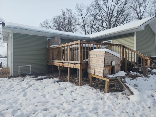 5992 N 1100 W, Royal Center, IN 46978