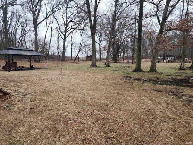 5992 N 1100 W, Royal Center, IN 46978