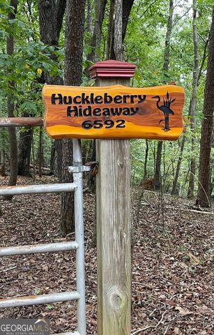 6592 Huckleberry Lane, Lula, GA 30554