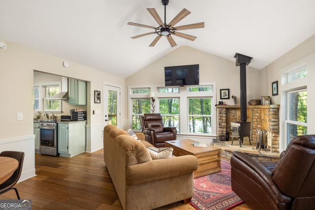 6592 Huckleberry Lane, Lula, GA 30554