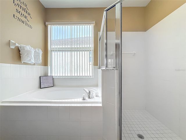 520 ORISTA DRIVE, Davenport, FL 33897