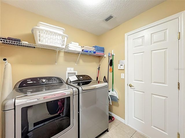 520 ORISTA DRIVE, Davenport, FL 33897