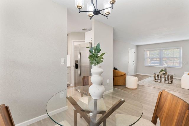 1920 E EDGEWOOD DRIVE A5, Lakeland, FL 33803