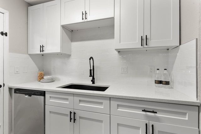 1920 E EDGEWOOD DRIVE A5, Lakeland, FL 33803