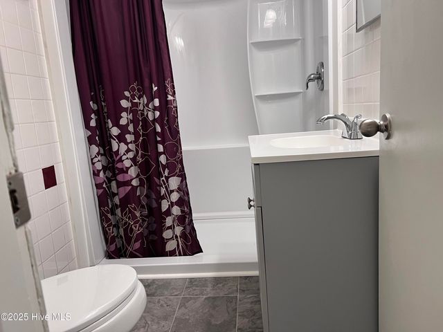 2088 Dawson Cabin Road, Jacksonville, NC 28540