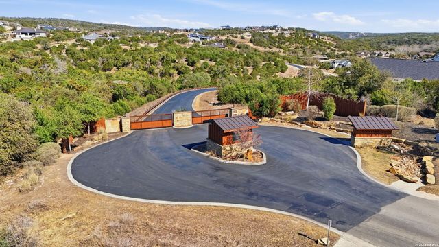 1516 Via Principale, New Braunfels, TX 78132