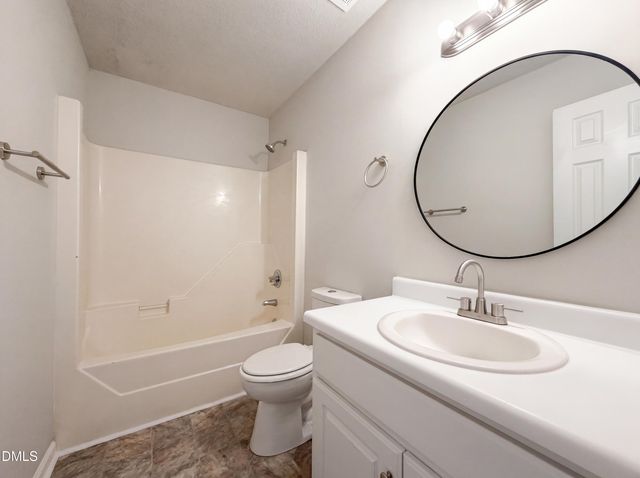 153 Sommerset Drive, Clayton, NC 27520