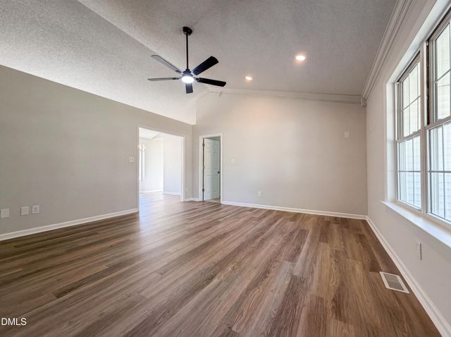 153 Sommerset Drive, Clayton, NC 27520