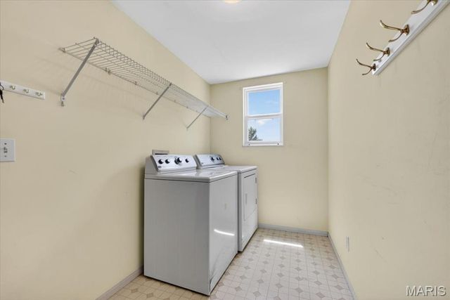 7 Windsor Chair Court, O'fallon, MO 63366