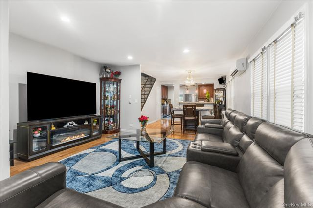114-33A 121st Street, South Ozone Park, NY 11420