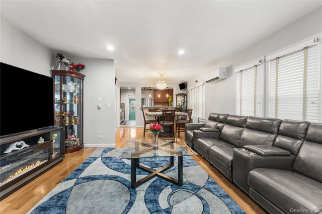 114-33A 121st Street, South Ozone Park, NY 11420