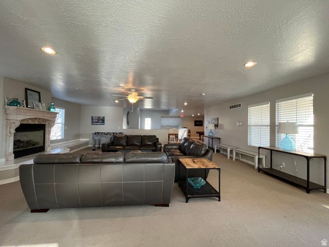 6755 S VALANCE LANE LN, West Jordan, UT 84084