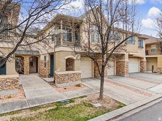 6755 S VALANCE LANE LN, West Jordan, UT 84084