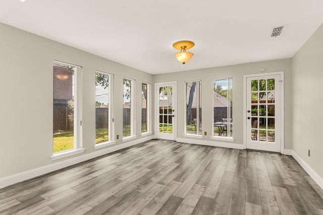 1005 Nottingham Drive, Carrollton, TX 75007