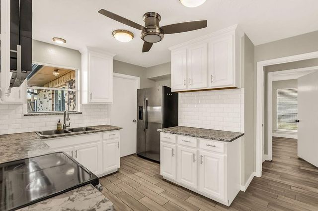 1005 Nottingham Drive, Carrollton, TX 75007