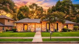 1005 Nottingham Drive, Carrollton, TX 75007