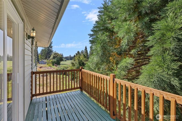 9122 11th Place W, Everett, WA 98204