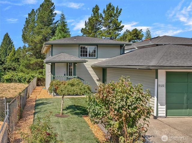 9122 11th Place W, Everett, WA 98204
