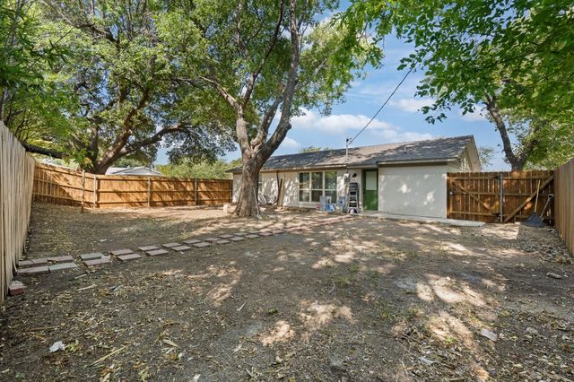 6207 Ivy Hill Road, Fort Worth, TX 76135