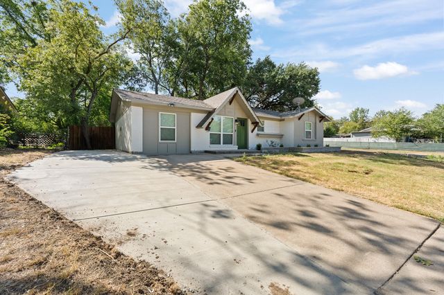 6207 Ivy Hill Road, Fort Worth, TX 76135