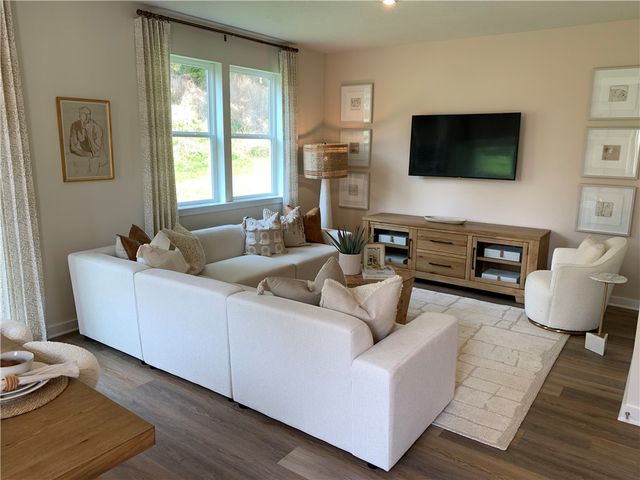 212 Paddock, Harmony Boro, PA 16037