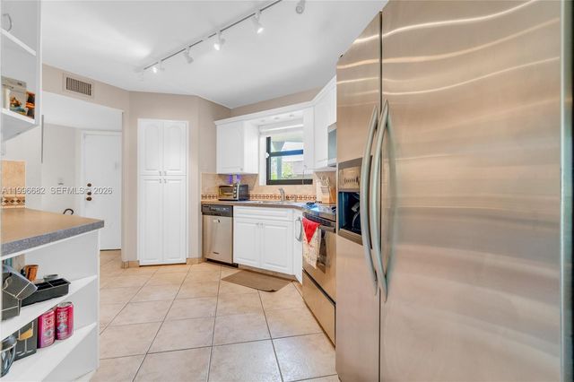 6755 W Broward Boulevard 405, Plantation, FL 33317