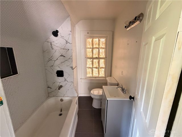 737 Leland Avenue, Dayton, OH 45402