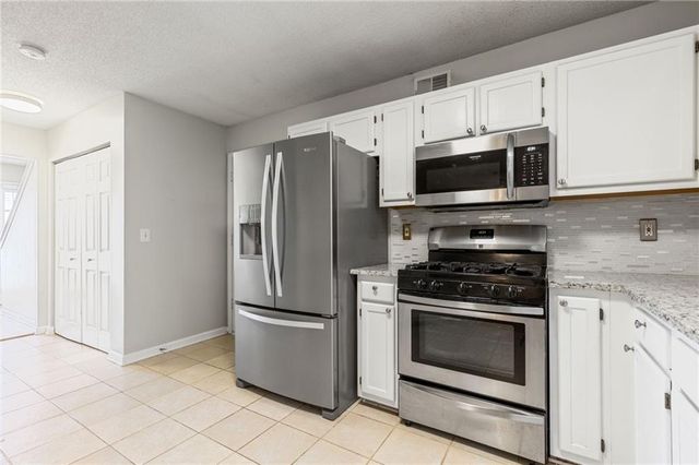 4466 High Gate Court NW, Acworth, GA 30101