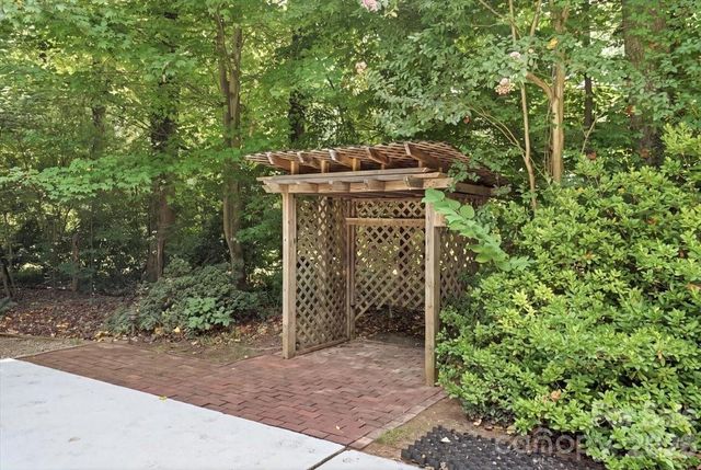 13930 Maple Hollow Lane, Mint Hill, NC 28227