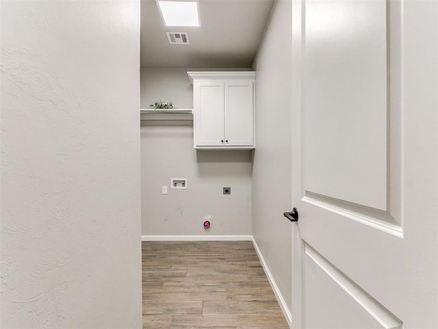 1914 Oakville Court, Norman, OK 73071