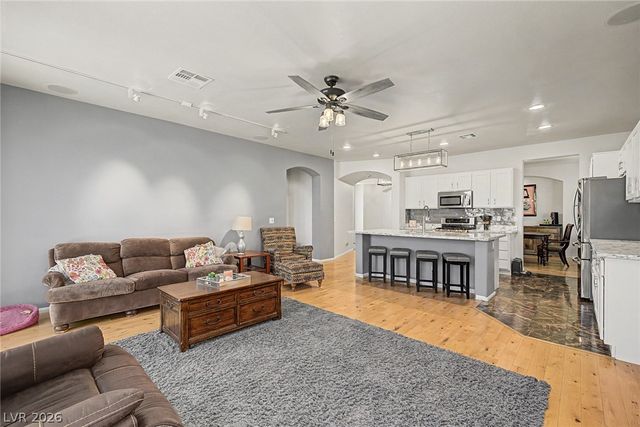 9444 Kingsley Court, Las Vegas, NV 89149