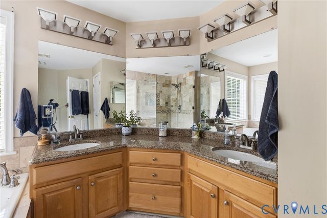 12028 Bennett Ct, Glen Allen, VA 23059
