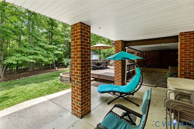 12028 Bennett Ct, Glen Allen, VA 23059