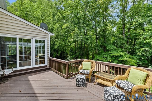 12028 Bennett Ct, Glen Allen, VA 23059