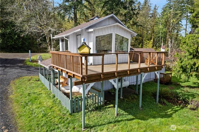 401 Summit Lake Shore Road NW, Olympia, WA 98502