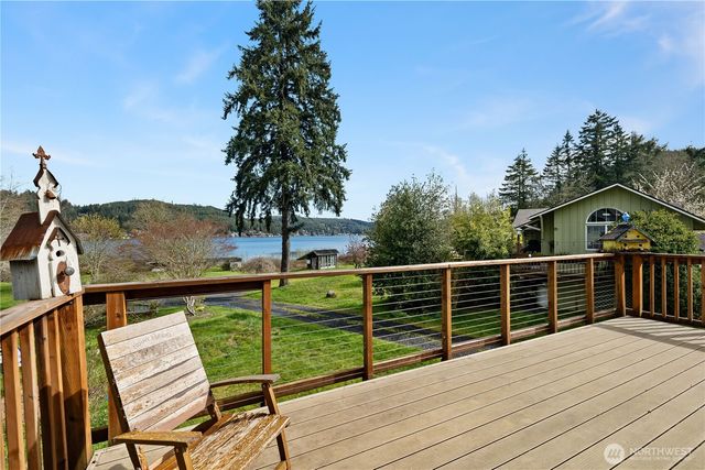 401 Summit Lake Shore Road NW, Olympia, WA 98502