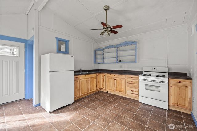 401 Summit Lake Shore Road NW, Olympia, WA 98502