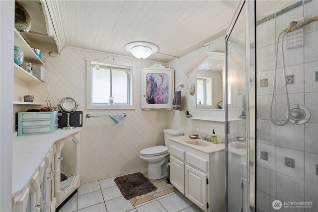 401 Summit Lake Shore Road NW, Olympia, WA 98502