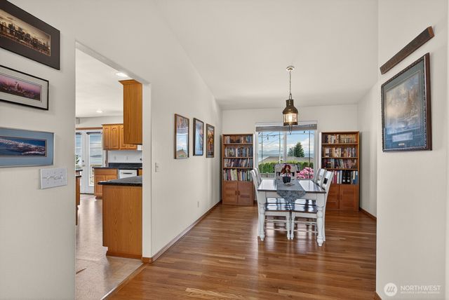 510 Sunnycrest, Camano Island, WA 98282