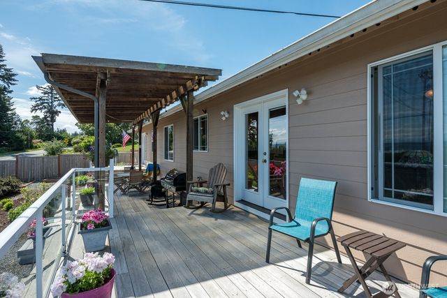 510 Sunnycrest, Camano Island, WA 98282