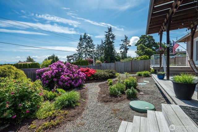 510 Sunnycrest, Camano Island, WA 98282