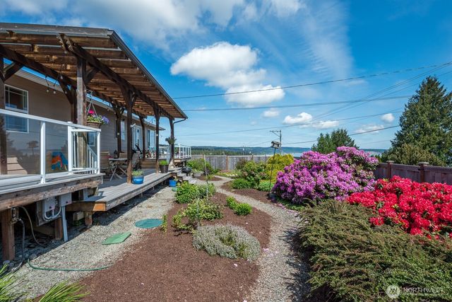 510 Sunnycrest, Camano Island, WA 98282