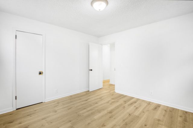 703 Hayes St, Springfield, TN 37172