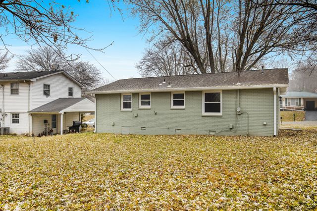 703 Hayes St, Springfield, TN 37172