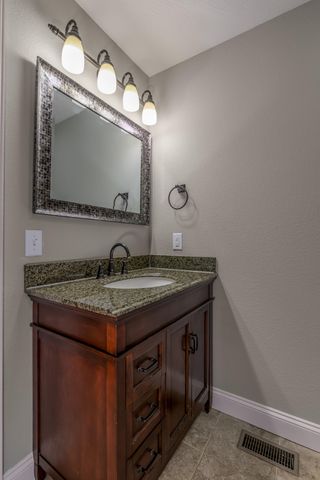 2291 E Mirabeau Street, Springfield, MO 65804