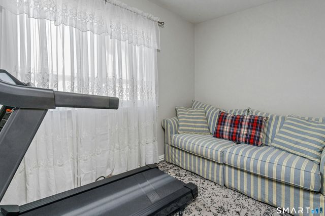 61 Grove Street APT D, Stamford, CT 06901