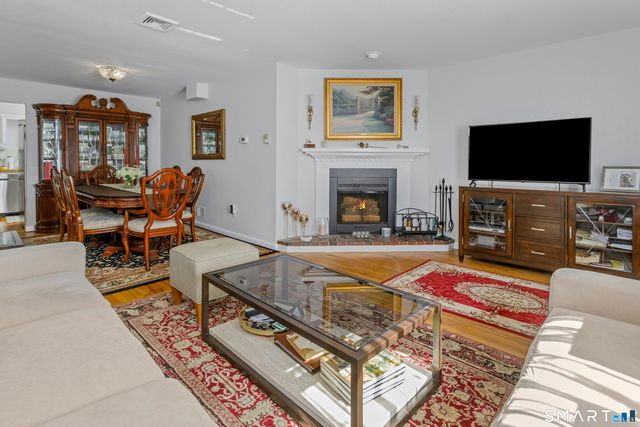 61 Grove Street APT D, Stamford, CT 06901